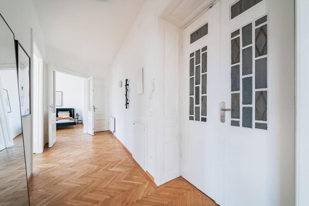 City Chic #11 Viena Exterior foto
